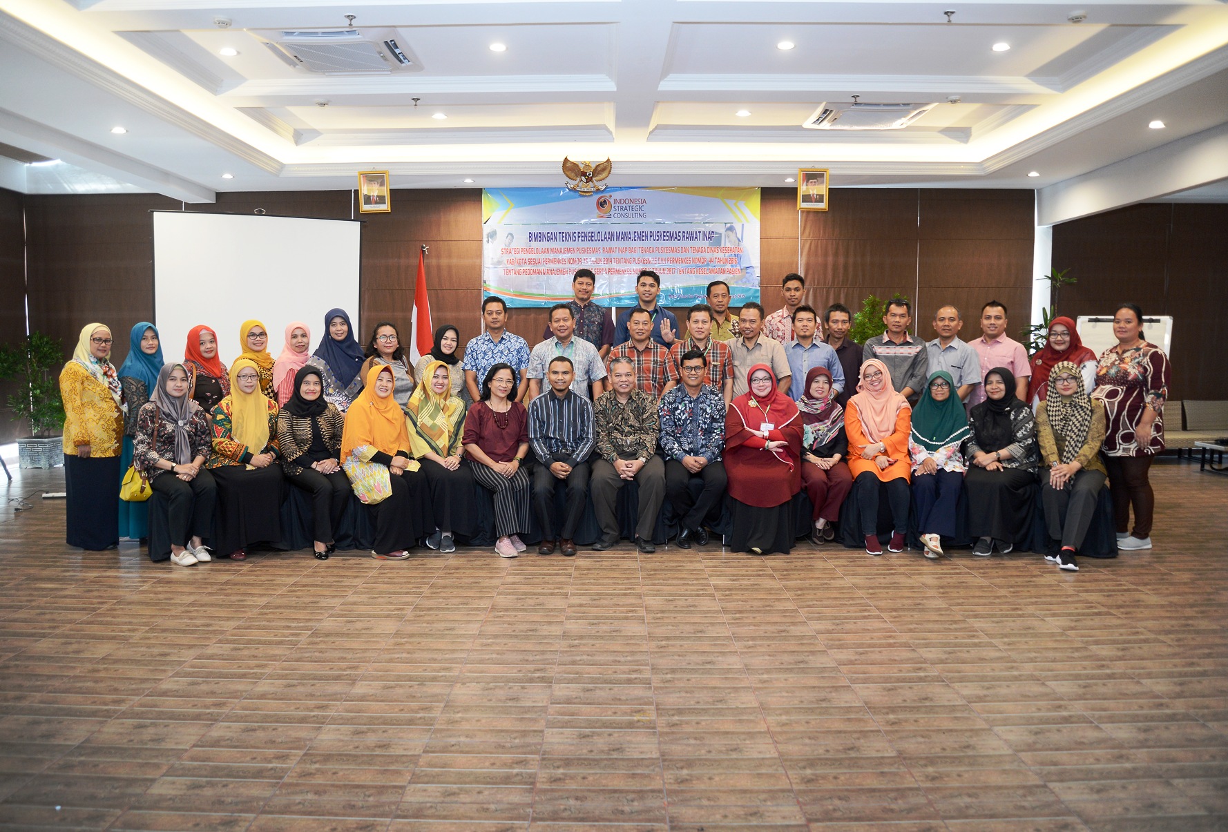 Perusahaan Nasional / Daerah / Swasta